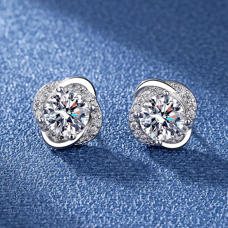 Elegant Round Crystal Swirl