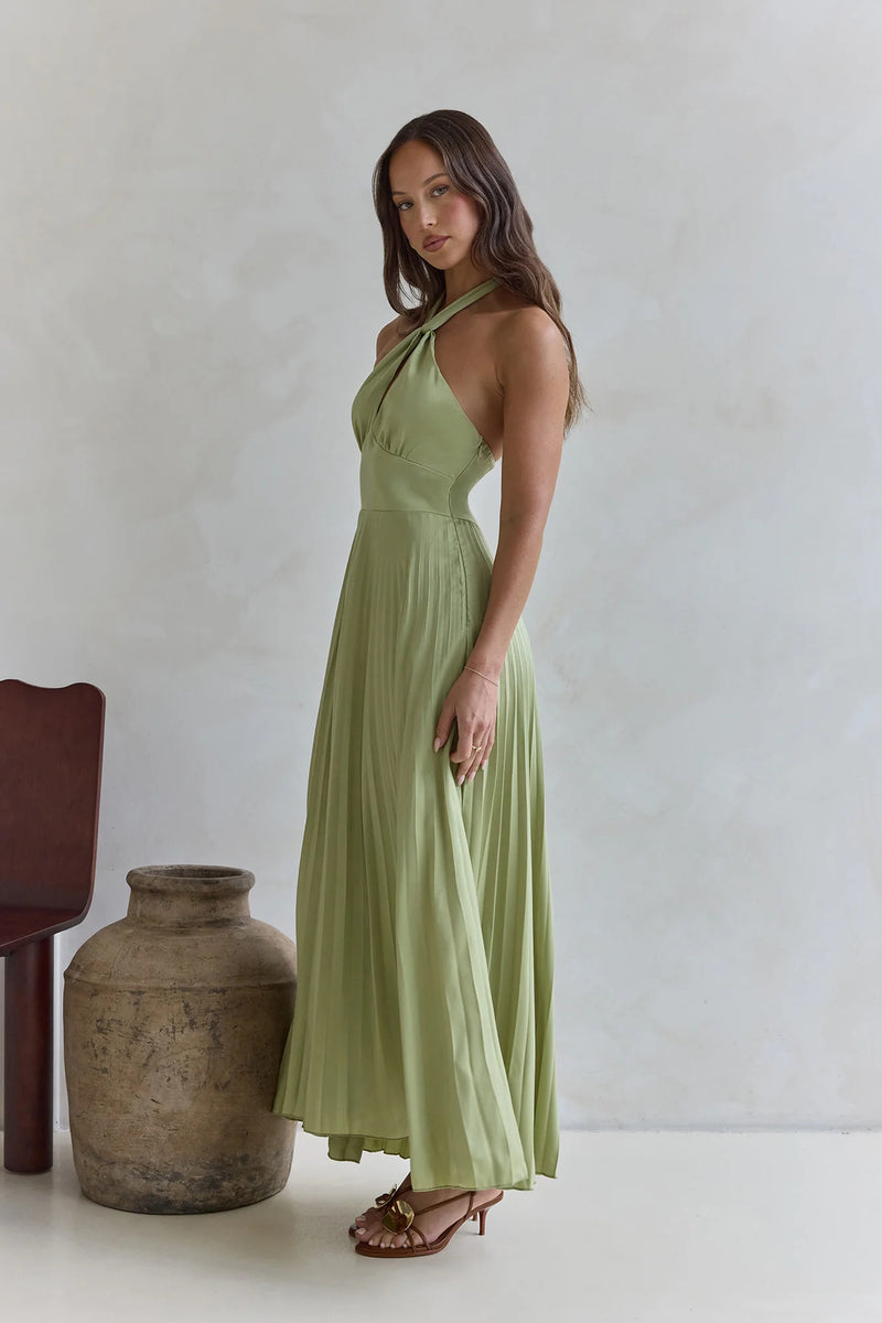Color Halter Neck Hollowed-out Pleated Holiday Maxi Dress