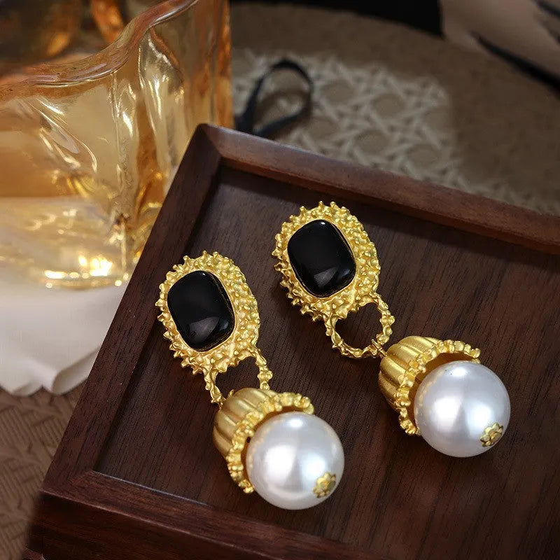 Vintage Pearl Drop Earrings