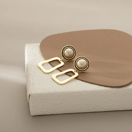 Classic Pearl Drop Earrings