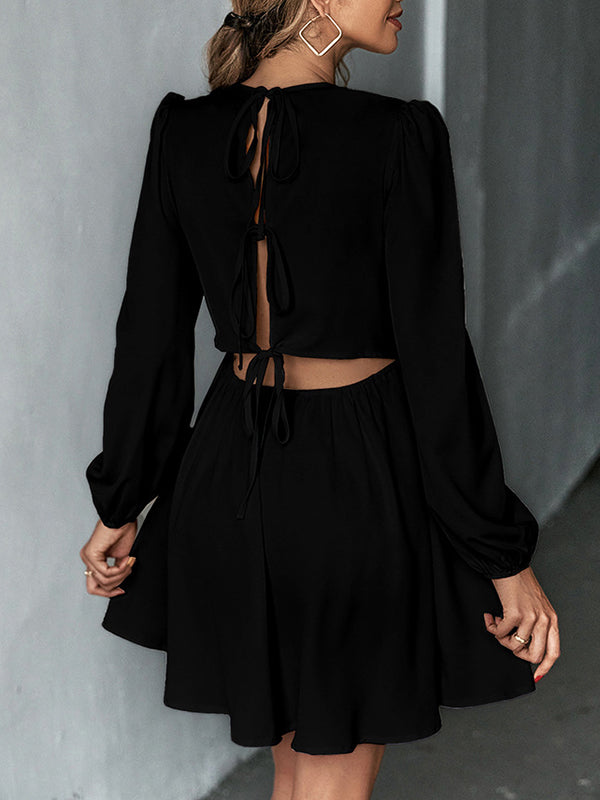 A-line Bishop Sleeve Backless Elasticity Hollow Pleated Color Tied Round-neck Mini Dresses