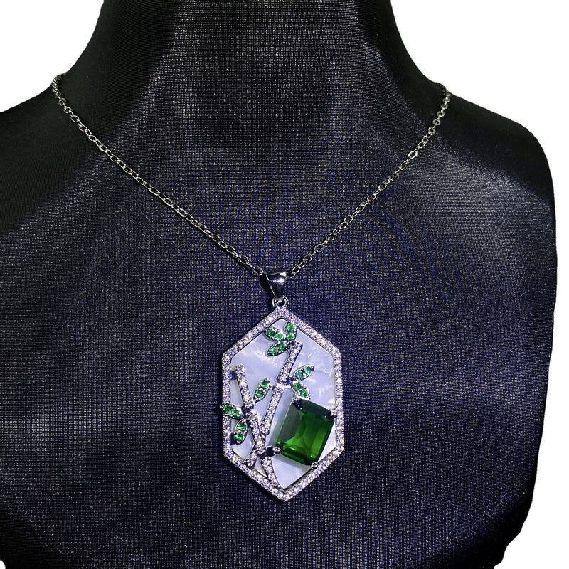 Elegant Emerald Necklace