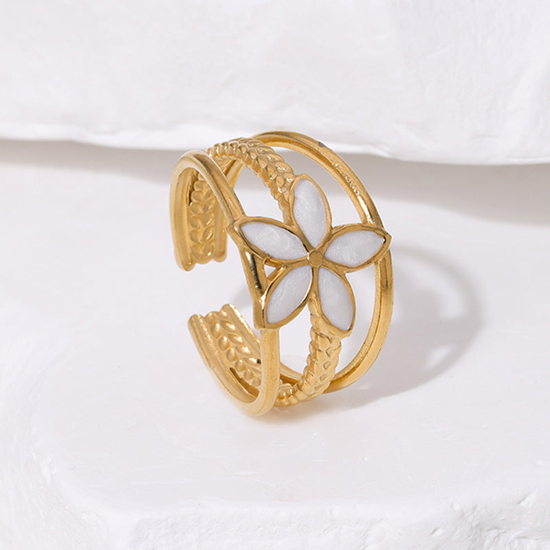 Elegant Opal Flower Ring