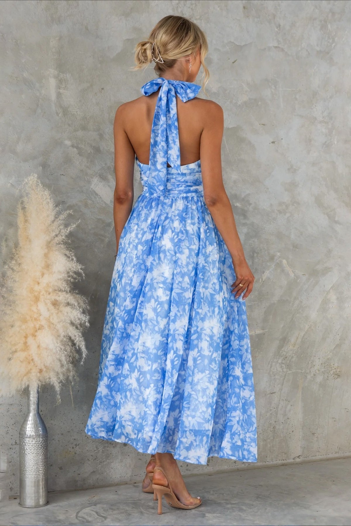 Sleeveless Halter Backless Midi Dress