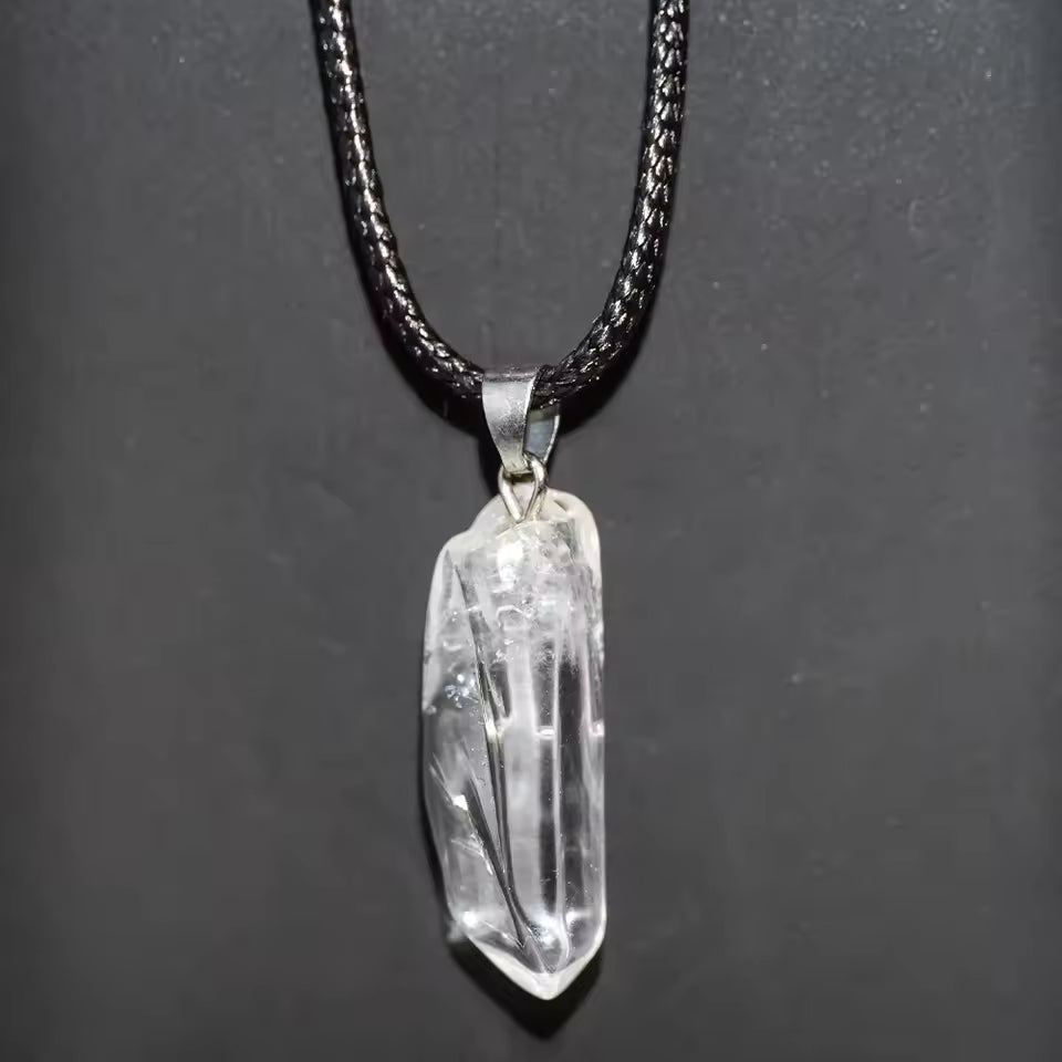 Elegant Crystal Point