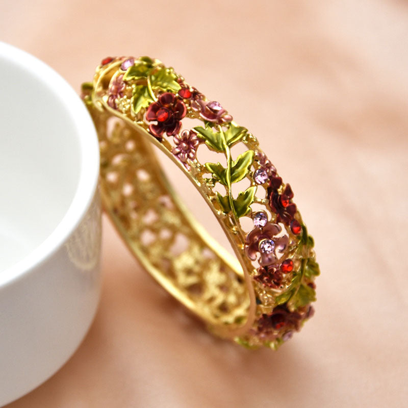 Vintage Floral Bracelet