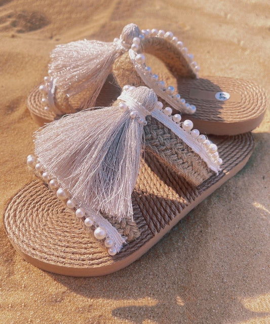 Style Tassel Grass Woven Beach Flat Slide Sandals