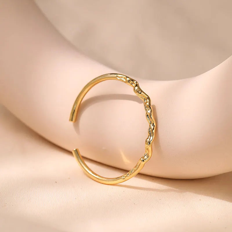 Classic Gold Bracelet
