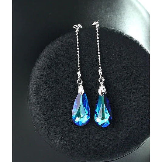 Elegant Crystal Drop Earrings