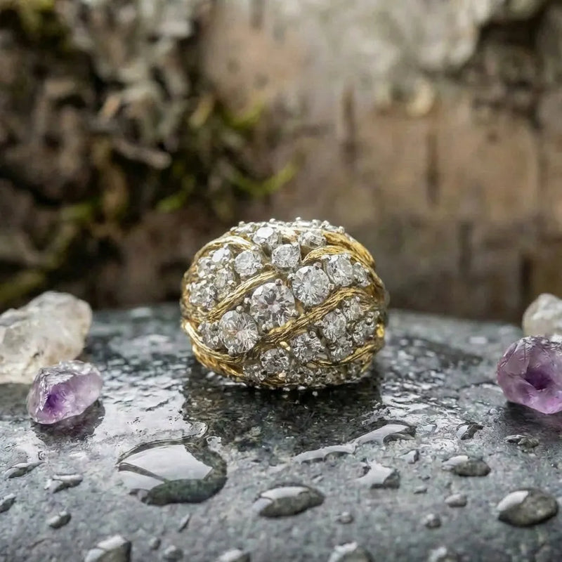 Vintage Exquisite Bright Gold Ring