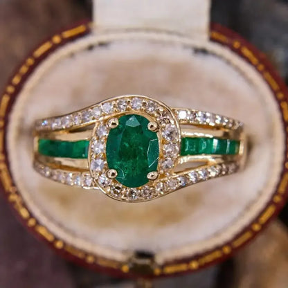 Elegant Emerald Statement Ring