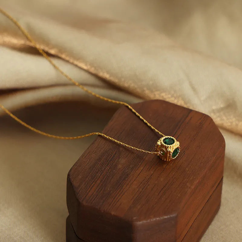 Elegant Emerald Necklace