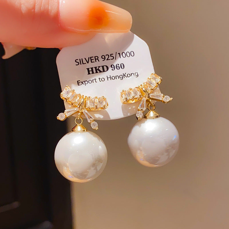 Elegant Pearl Earrings