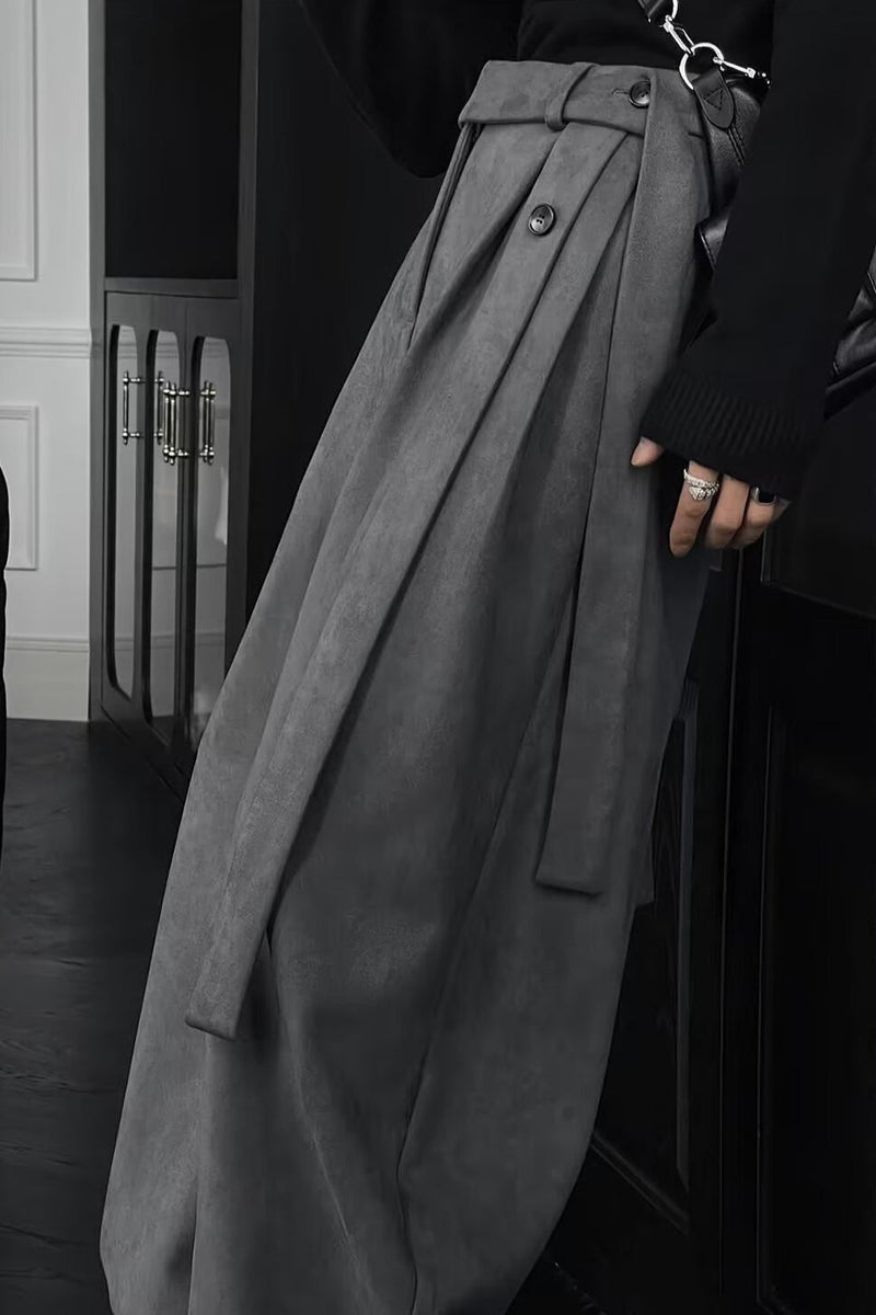 Relaxed Fluid Ribbon Curved Pants