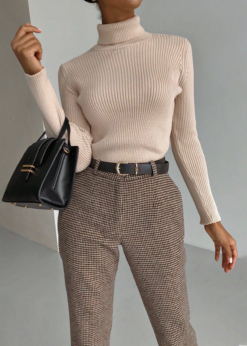 Timeless Slim-fit Turtleneck Sweater - Classic for