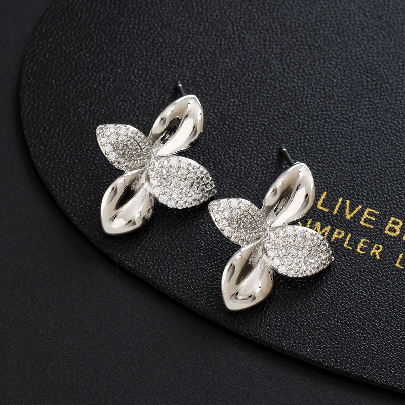 Elegant Crystal Leaf Earrings