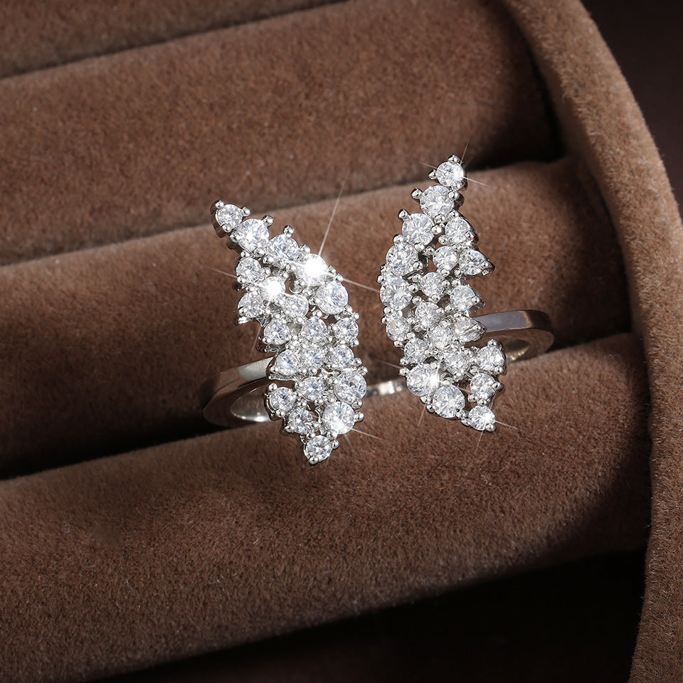 Elegant Diamond Ring