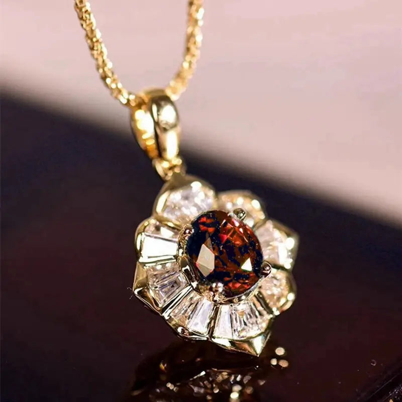 Solcrimson Gold Necklace