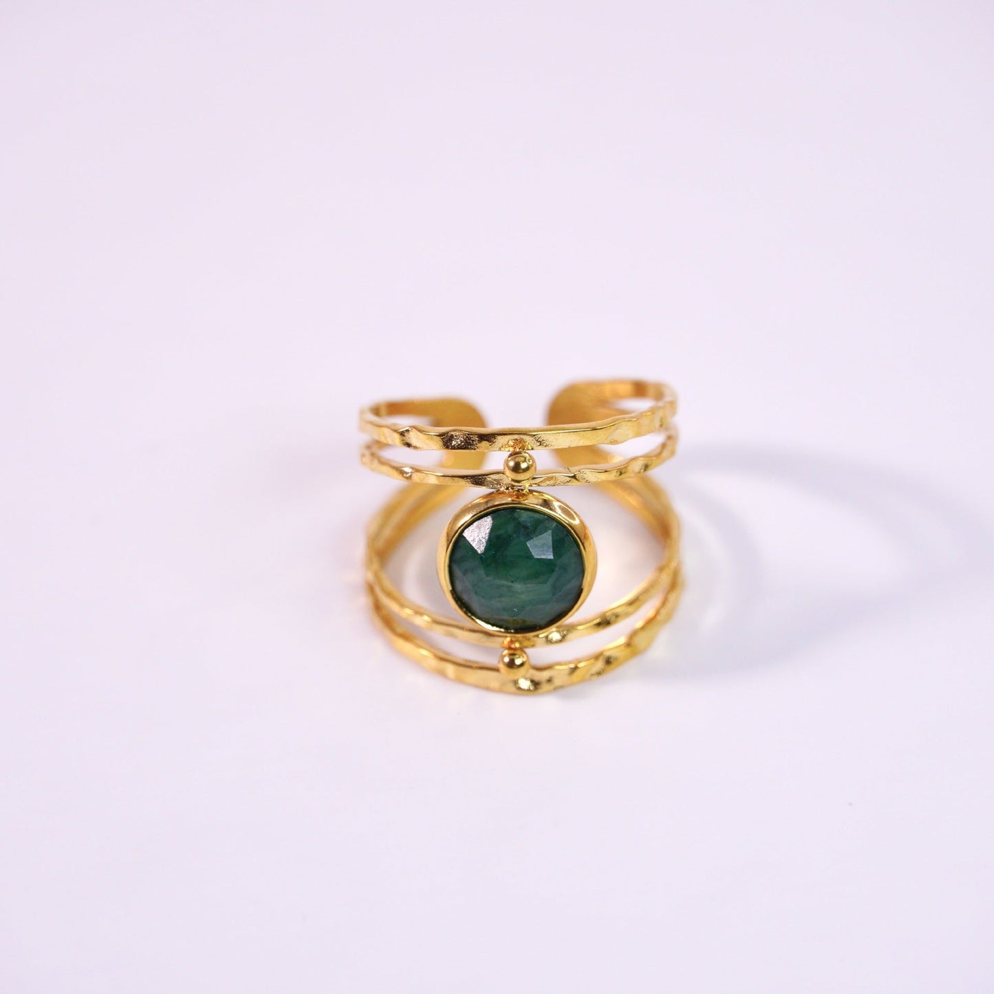 Elegant Emerald Gold Ring
