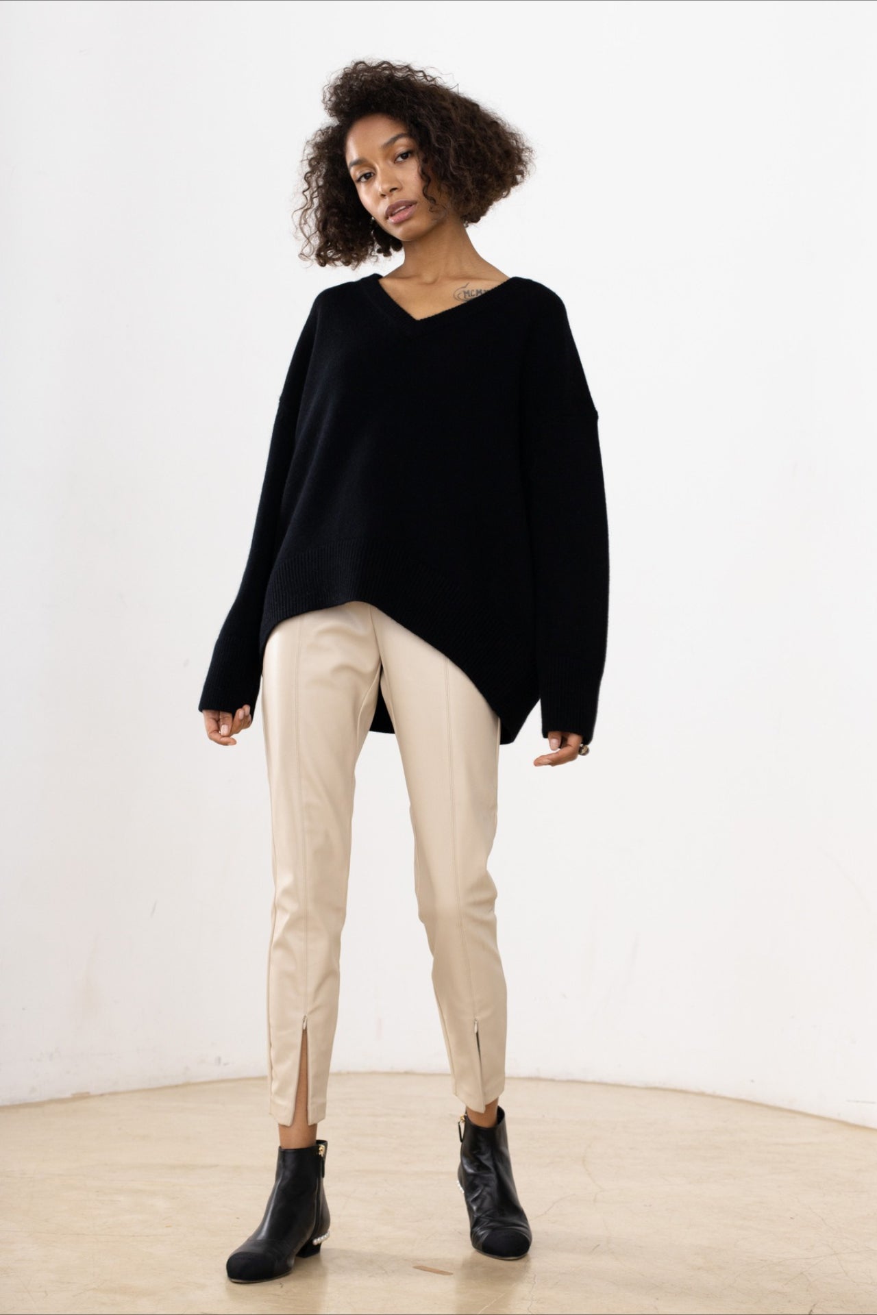 V Neck Long Sleeve Relaxed Sweater