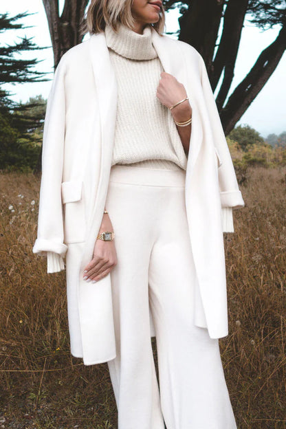 Comfortable and Luxe Knit Turtleneck Cap Sleeves Lightweight Sweater