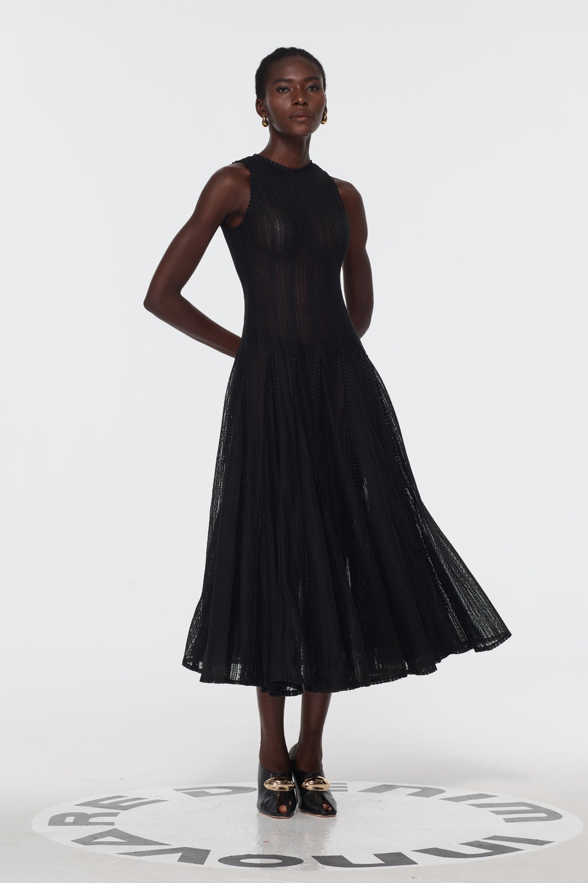 Annelise Sleeveless Cutout Ruffle Maxi Dress in Black