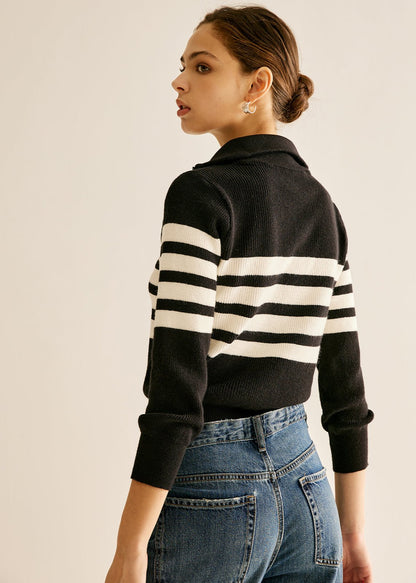 Zipper Striped Knit Sweater - Modern Look
