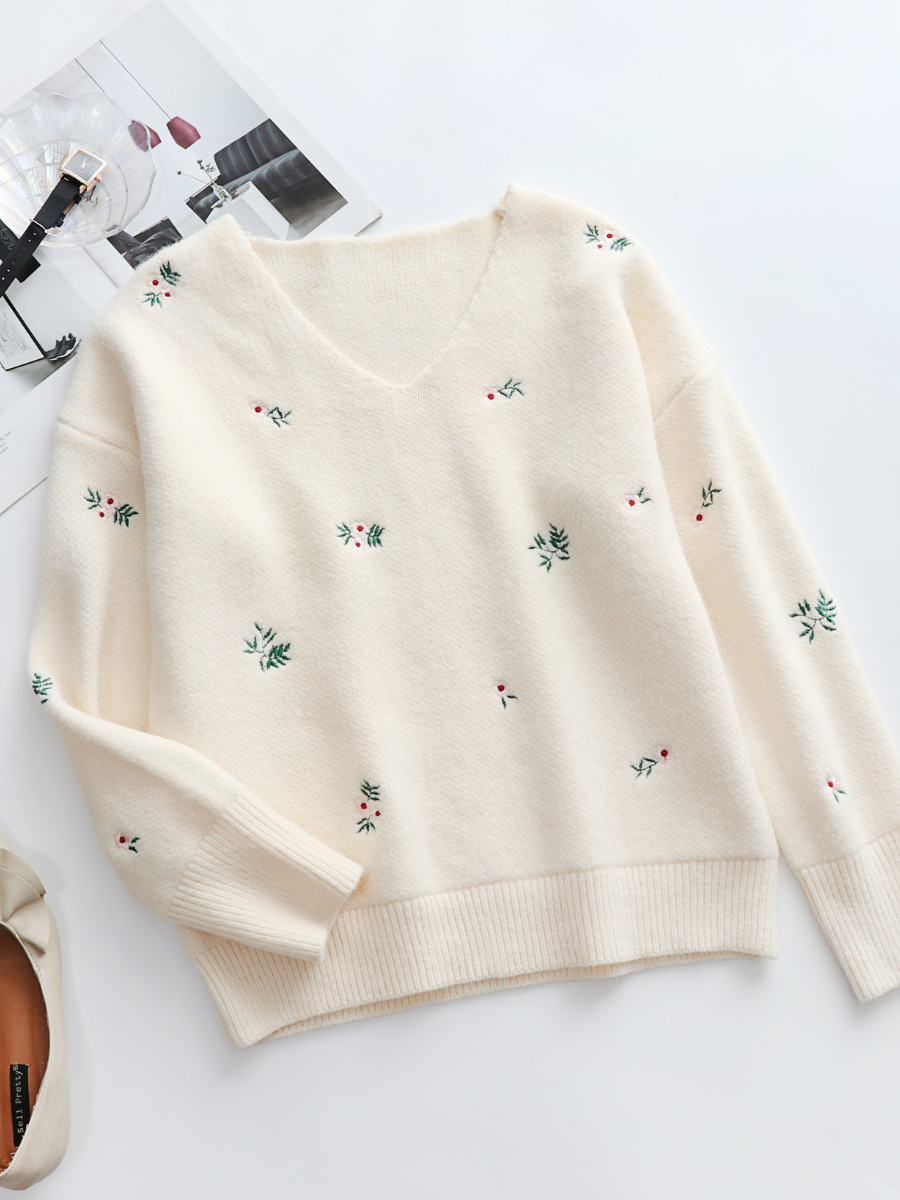 | Beige Wide V-neck Daisy Embroidered Knit Sweater