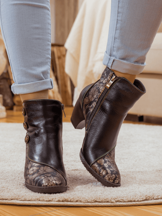 Soffia | Button-accent Black Leather Ankle Boot