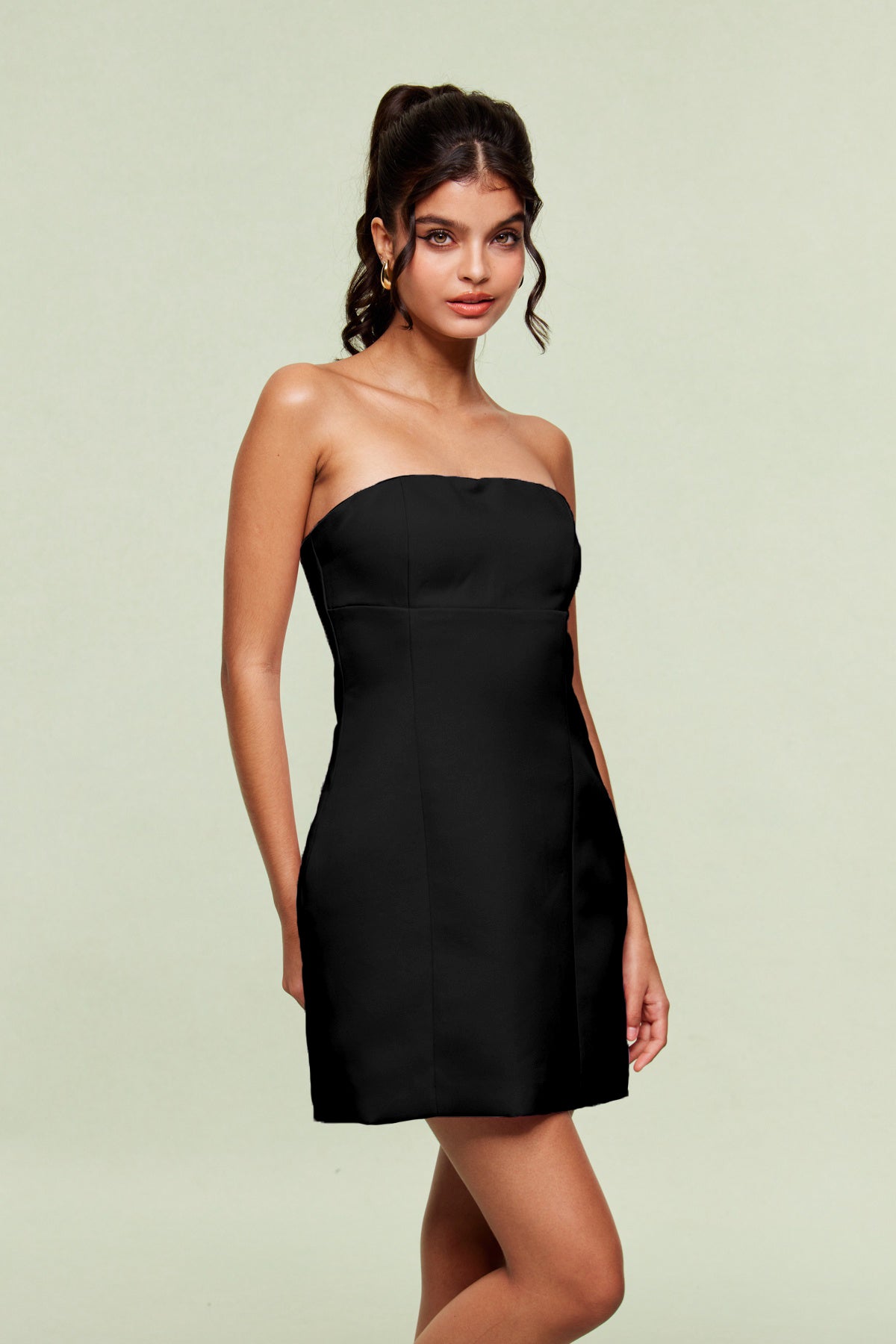 Blanche Strapless Mini Dress in Black