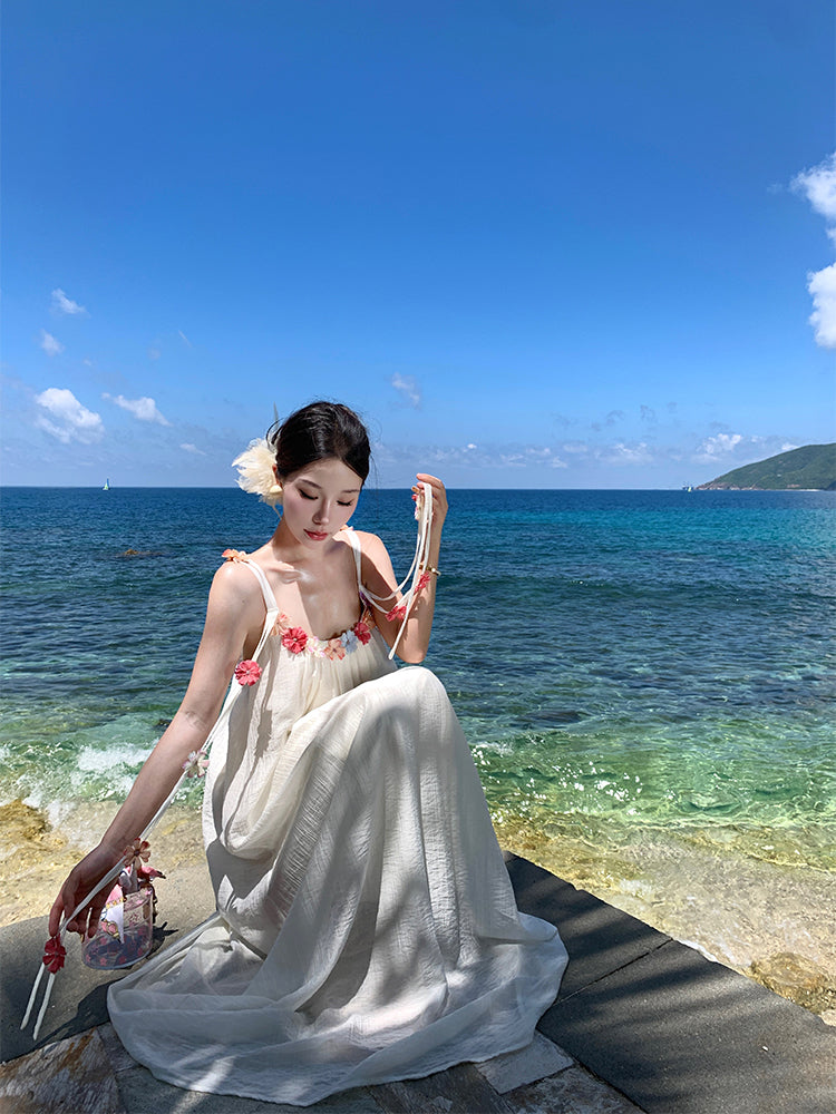 Maxi Dress _ Ethereal Loose-fit Beach Getaway Outfit