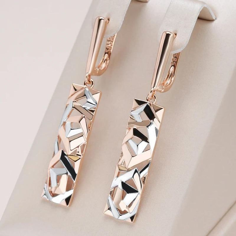 Beautiful Gold Earring with Unique Style