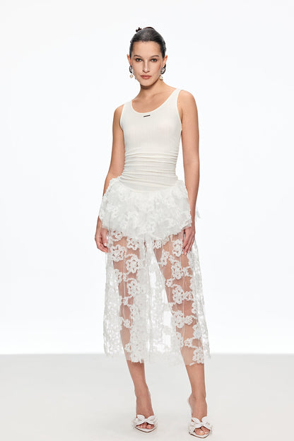 Calbhach Sleeveless Lace Midi Dress