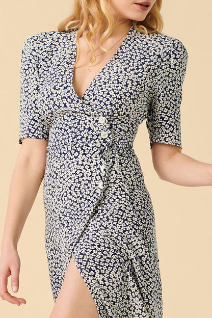 Mid Sleeve V-neck Midi Dress