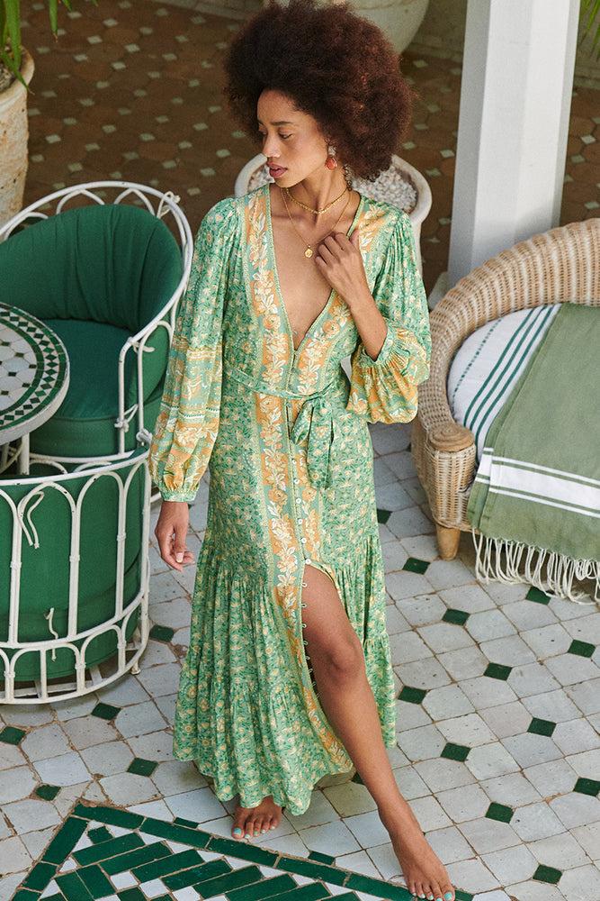 Long Sleeve V-neck Drapped Midi Dress Green