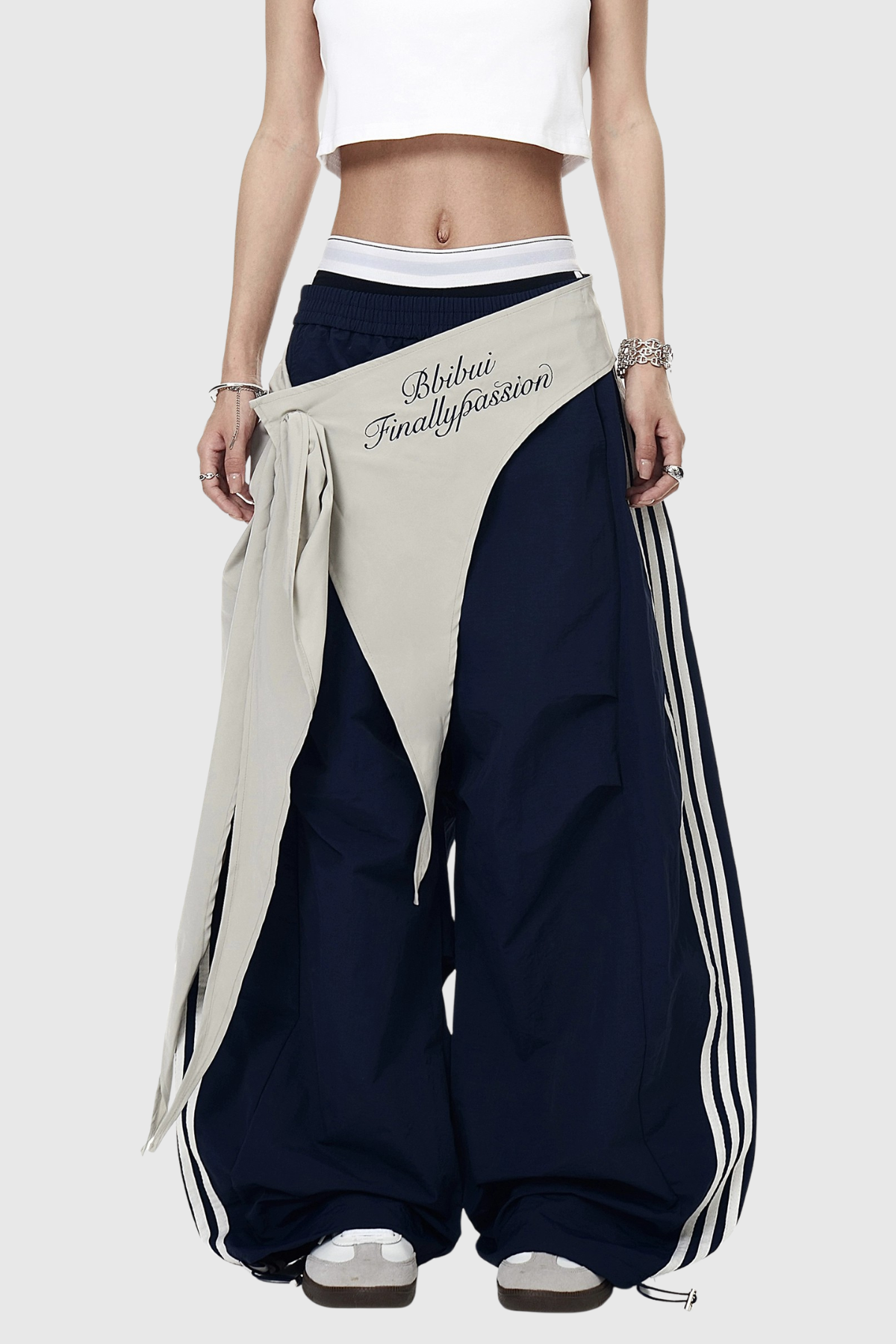 Deepika Stripe Deconstruct Wide Leg Pants in Blue