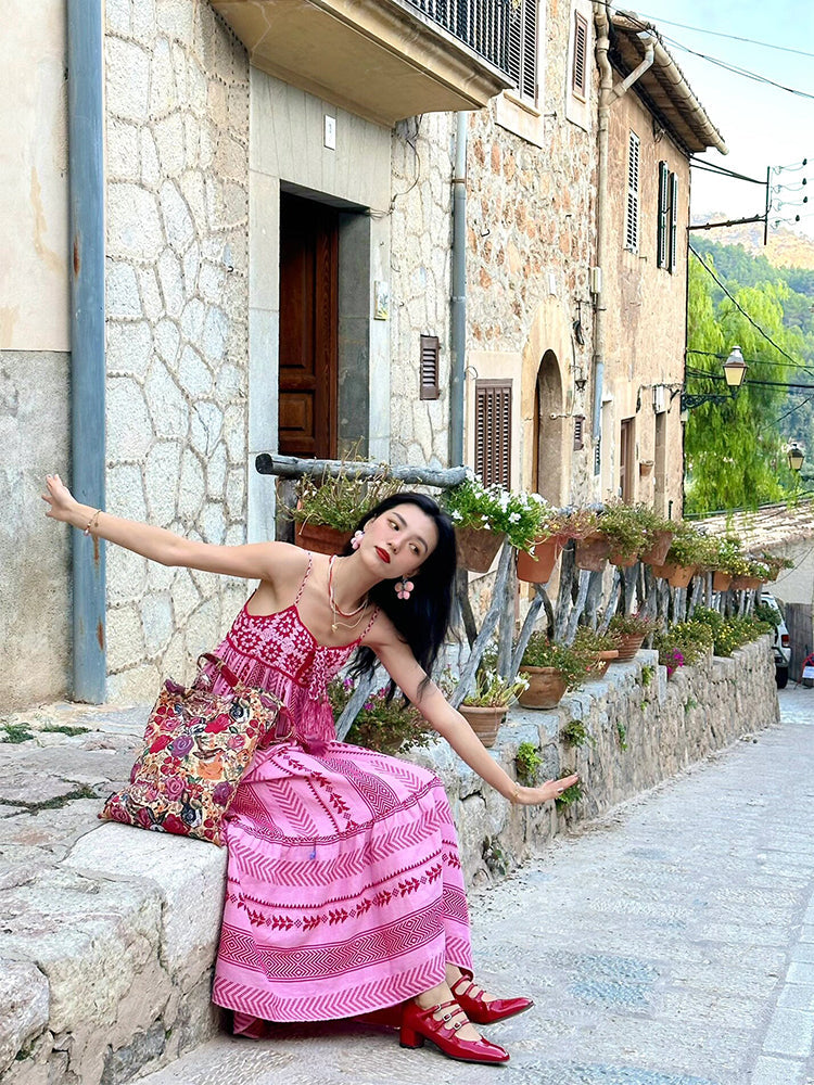 Embroidered Maxi Dress _ Summer Holiday Outfit