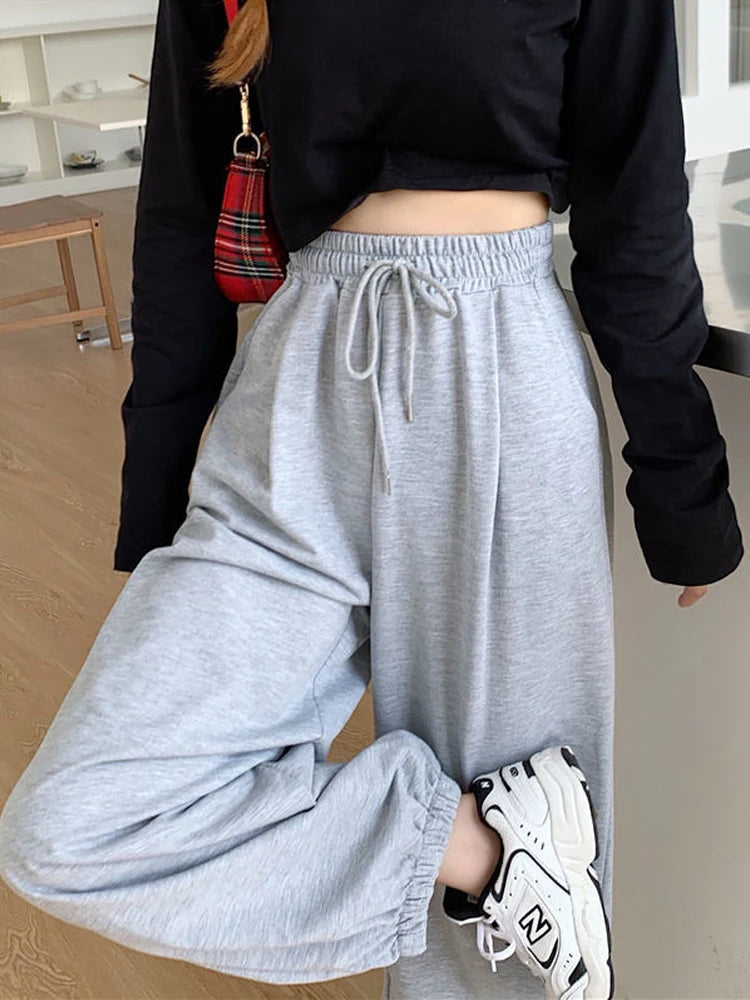 Loose Thin Gray Sporting Sweatpants