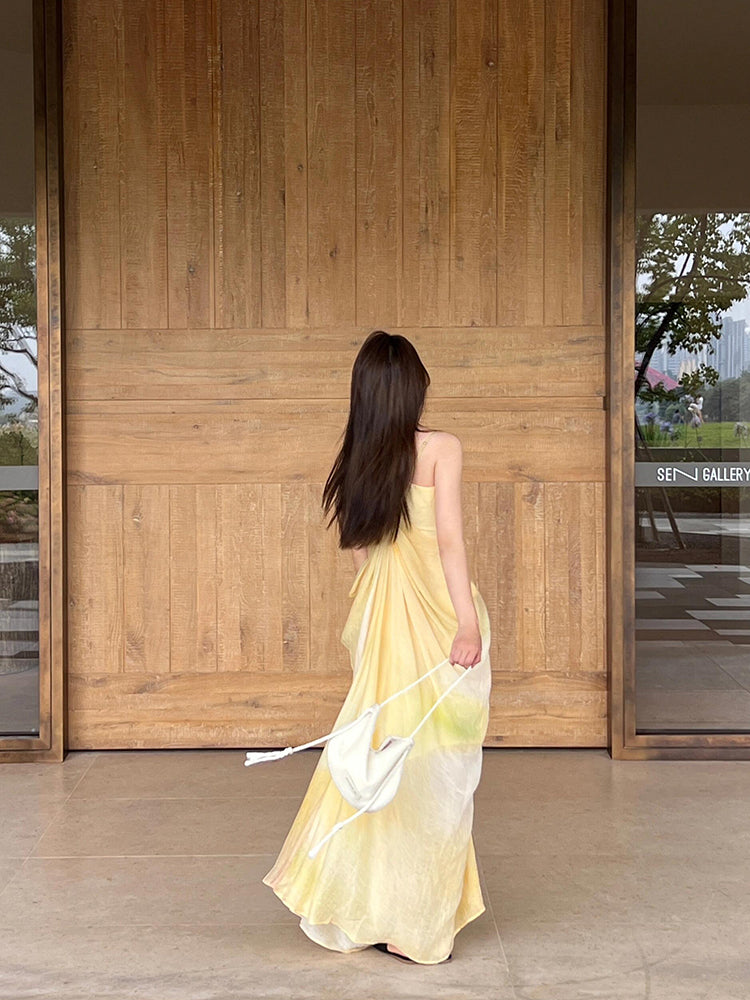 Flowy Yellow Tie-dye V-neck Maxi Dress _ Ethereal Summer Escape