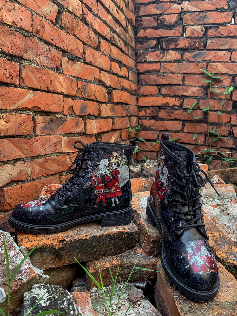 En Bloom | Fairy Tale Princess Lace-up Ankle Flat Combat Boots - Black