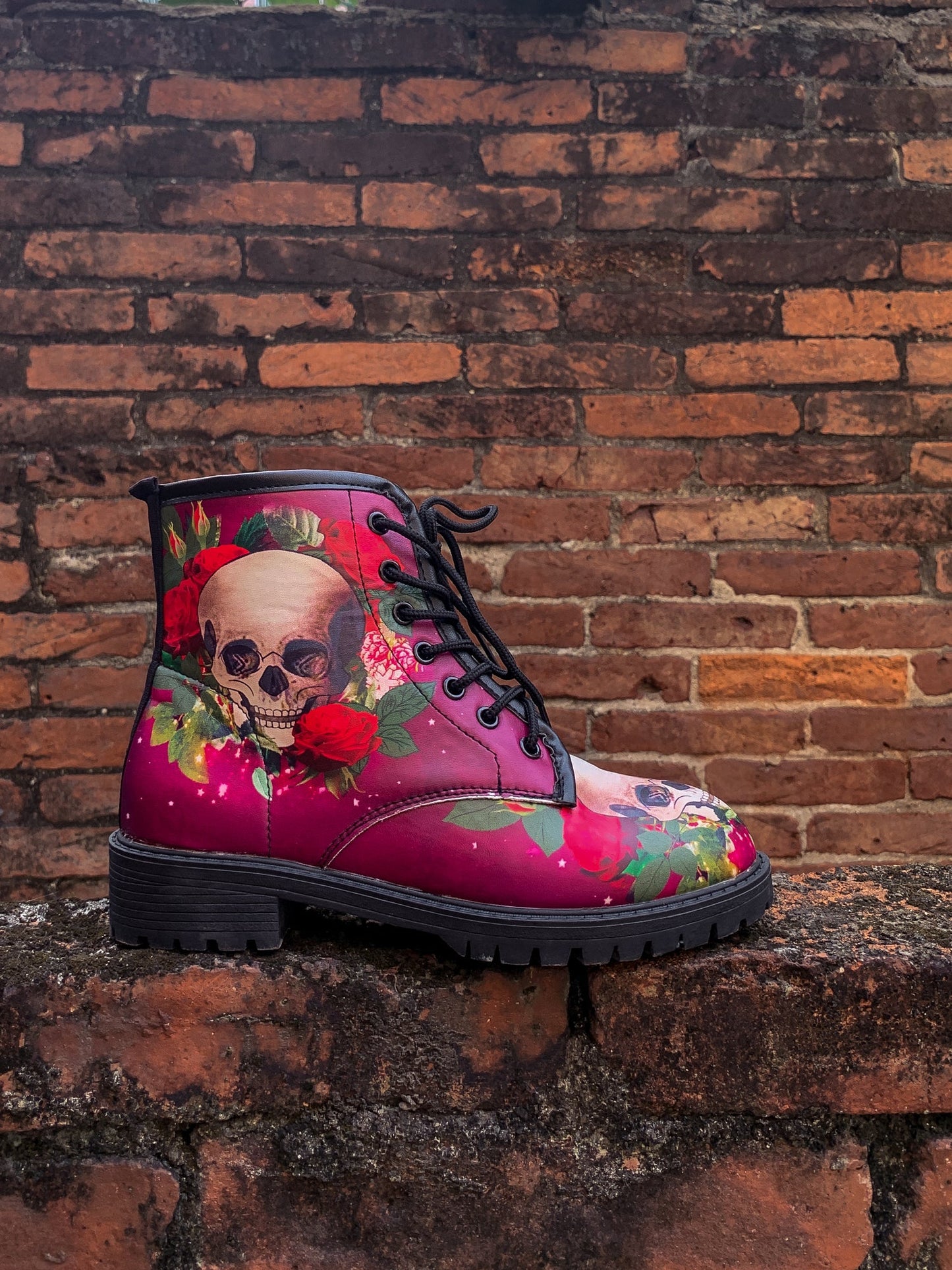 En Bloom | Skull-rose Red Ankle Flat Combat Boots