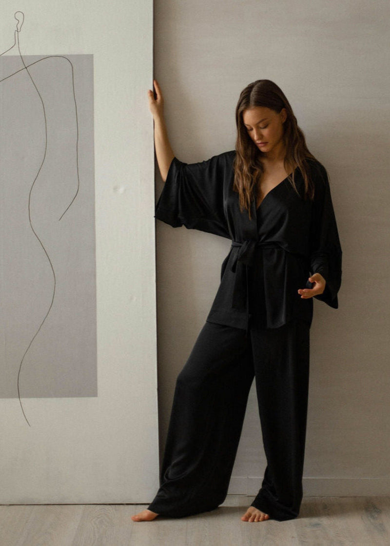 Champagne Satin Wrap Lounge Set – Belted Kimono Top & Wide-leg Pants