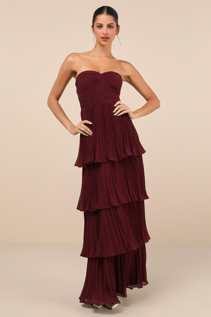 Off-shoulder Pleat Tiered Maxi Dress