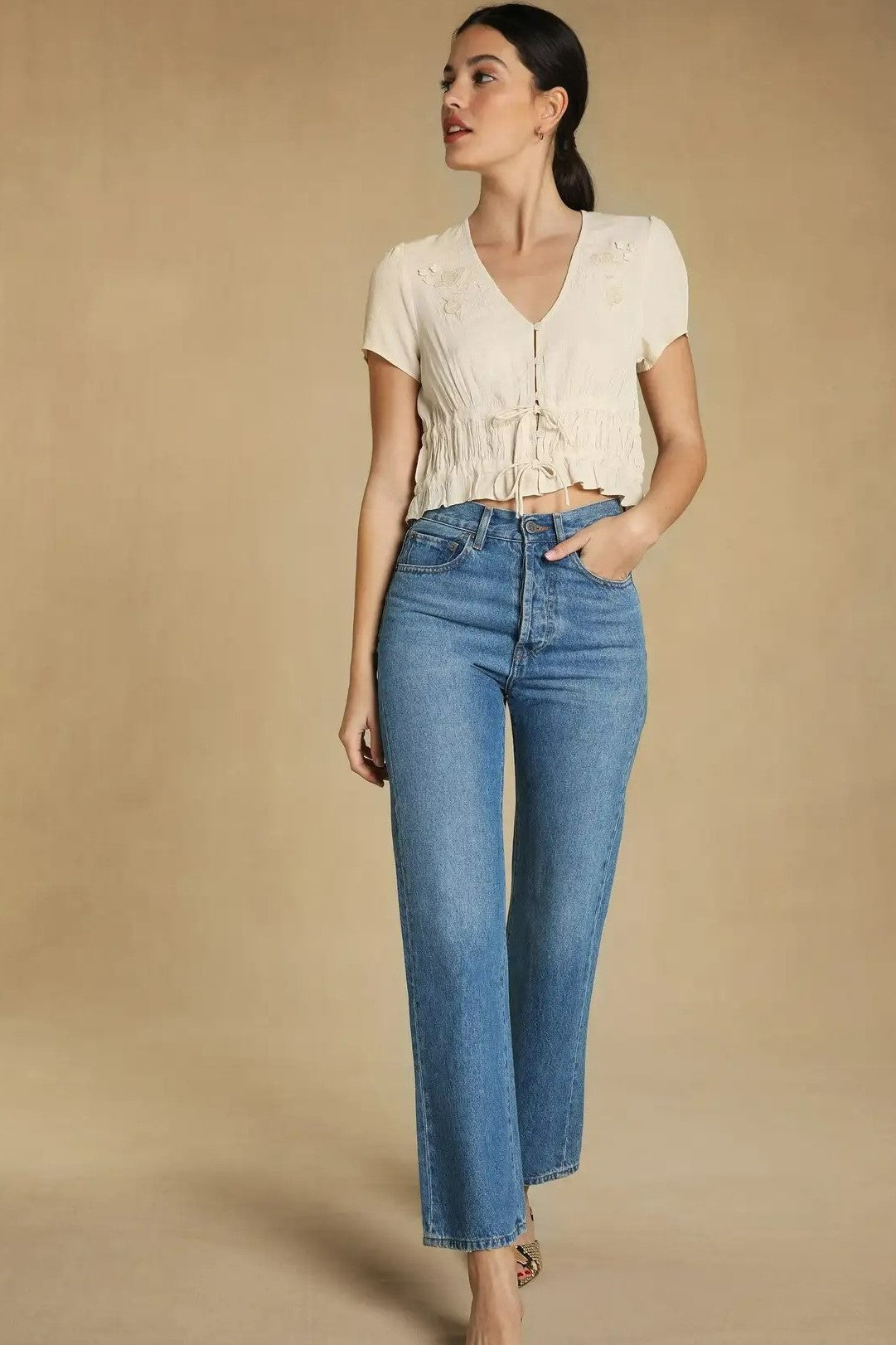Lace Up V-neck Short Sleeve Ruffled Blouse