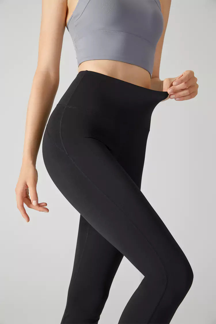 Lexi Black Flared Pant