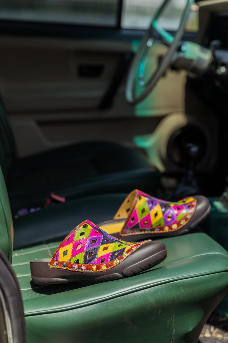 Soffia | Diamond Hole Cut-out Leather Sandal