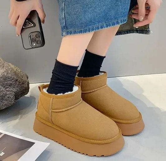 New Winter Short Plush Warm Snow Boots Flats Shoes Suede Fur Chelsea Ankle Boots Platform Shoes Botas Mujer