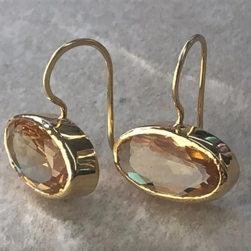 Classic Earring with Timeless Elegance