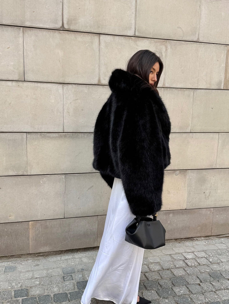 Celeste Faux Fur Plush Coat – Luxurious Short Winter Jacket