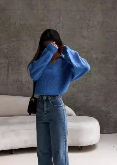 Collared Knit Sweater - Effortless